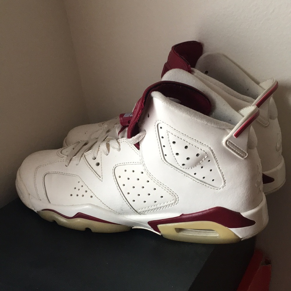 Jordan maroon 6s size 7y